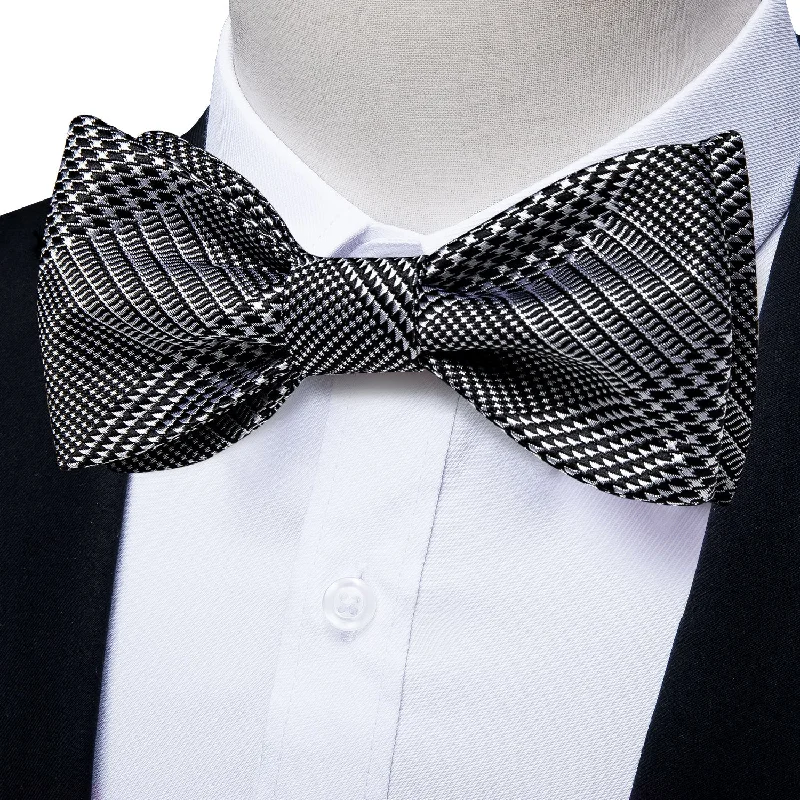 Black Novelty Houndstooth Self-tied Bow Tie Pocket Square Cufflinks Set