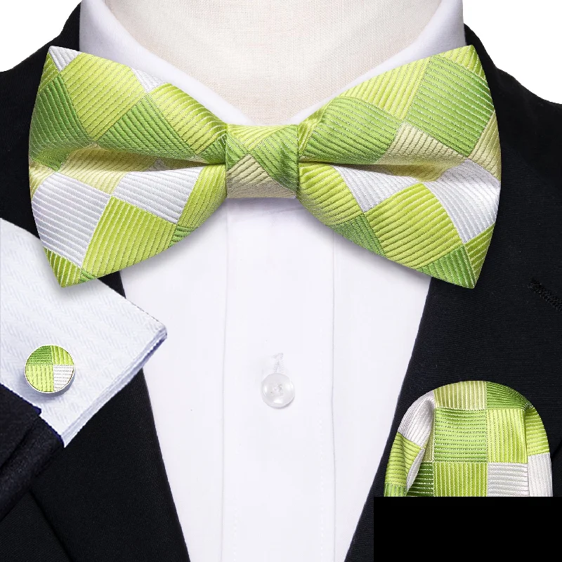 Grass Green White Plaid Men's Pre-tied Bowtie Pocket Square Cufflinks Set