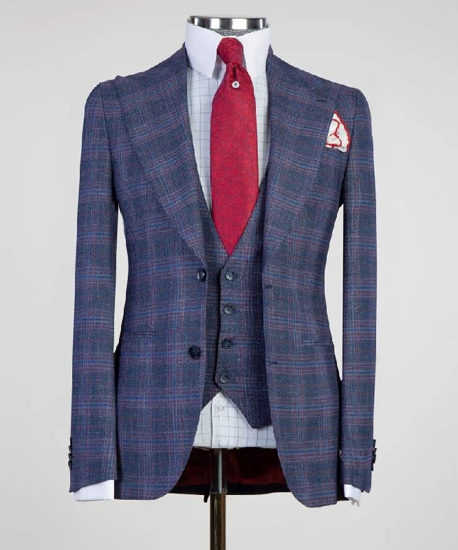 Three-Pieces suit