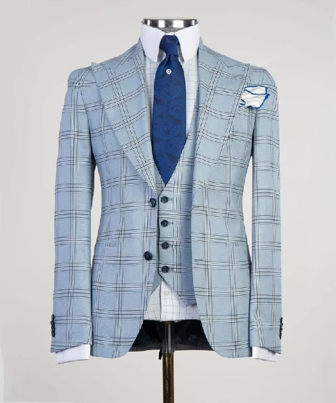 Three-Pieces Suit