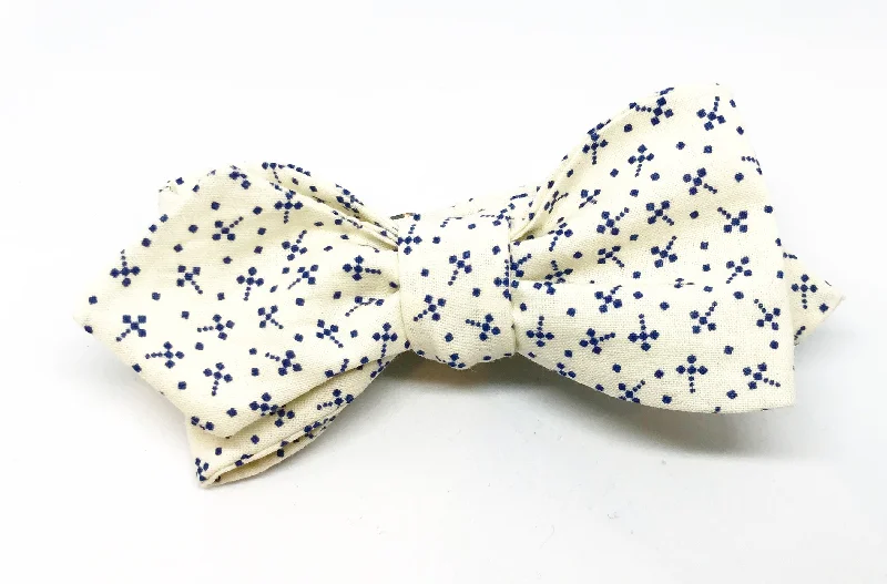 Vintage Spark Bow Tie